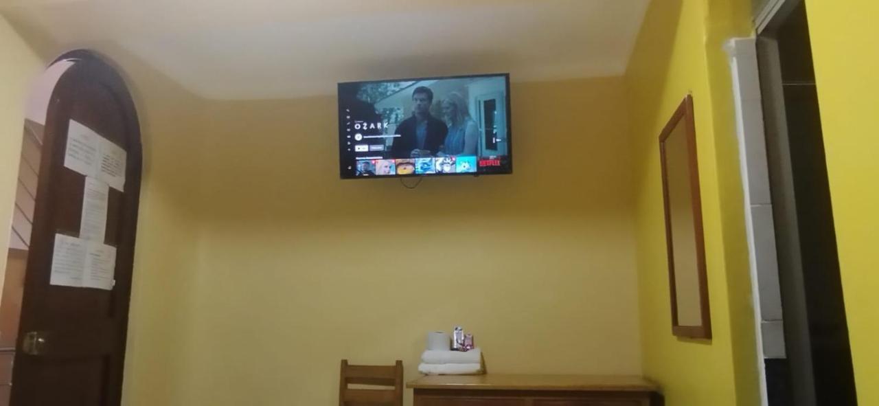 Hospedaje Karol Hotel Ayacucho Luaran gambar