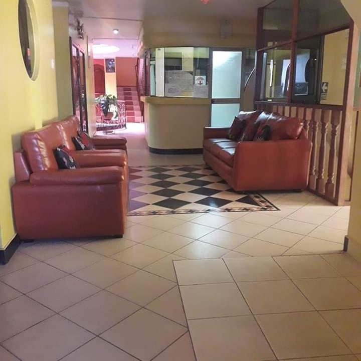 Hospedaje Karol Hotel Ayacucho Luaran gambar