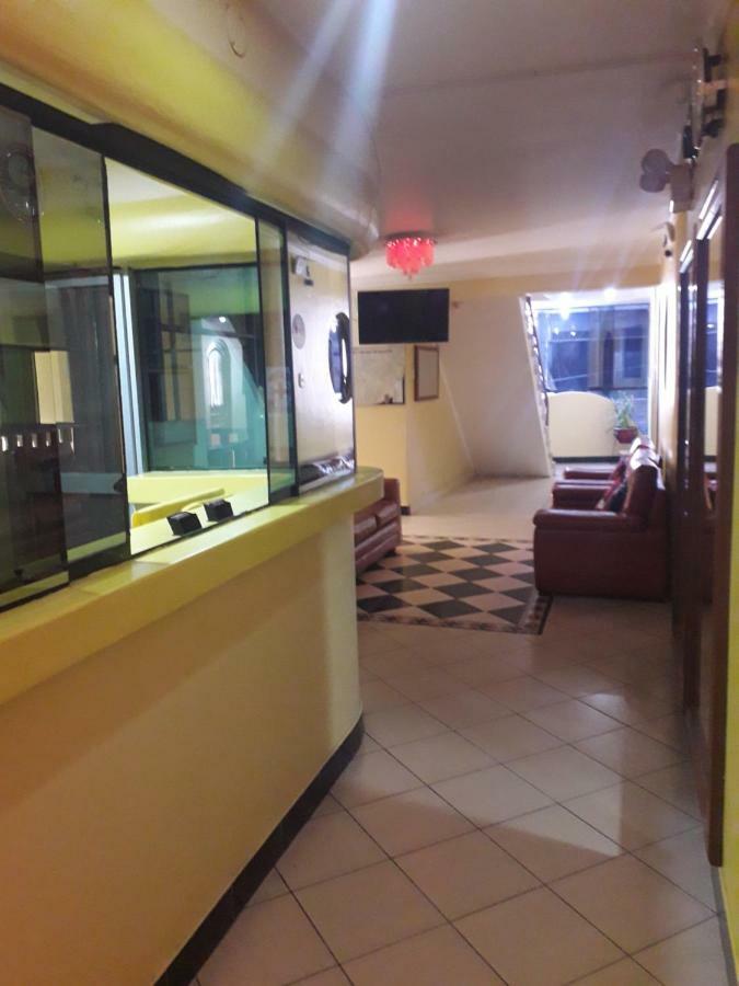 Hospedaje Karol Hotel Ayacucho Luaran gambar