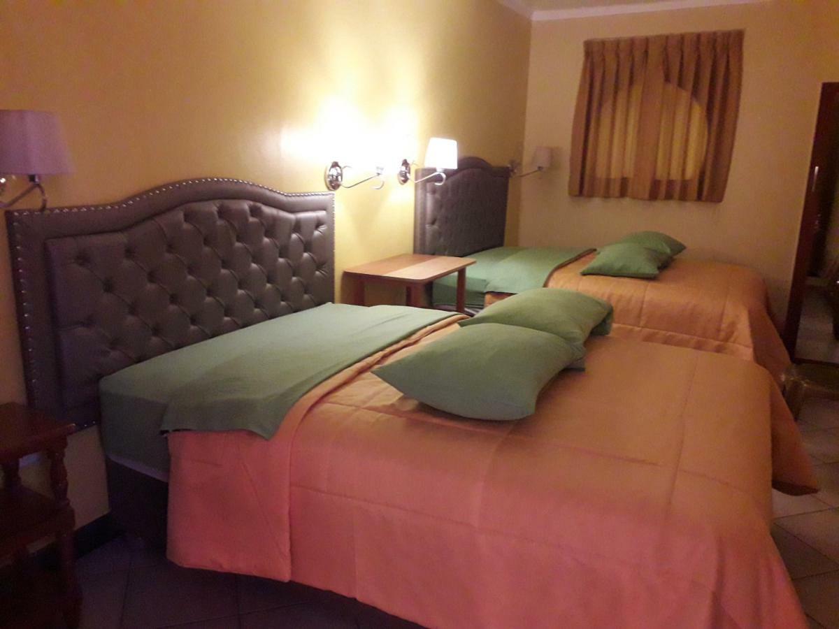 Hospedaje Karol Hotel Ayacucho Luaran gambar